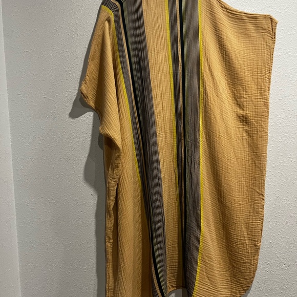 Free People
Vacation Mode Kaftan
COLOR in Natural & Brown
Size all tous - Picture 12 of 13